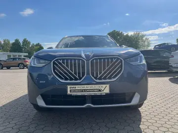BMW X3 20d xDrive AHK Panodach Navi Harman Kardon