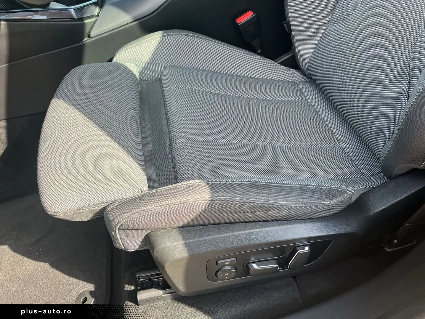 BMW X3 20d xDrive AHK Panodach Navi Harman Kardon