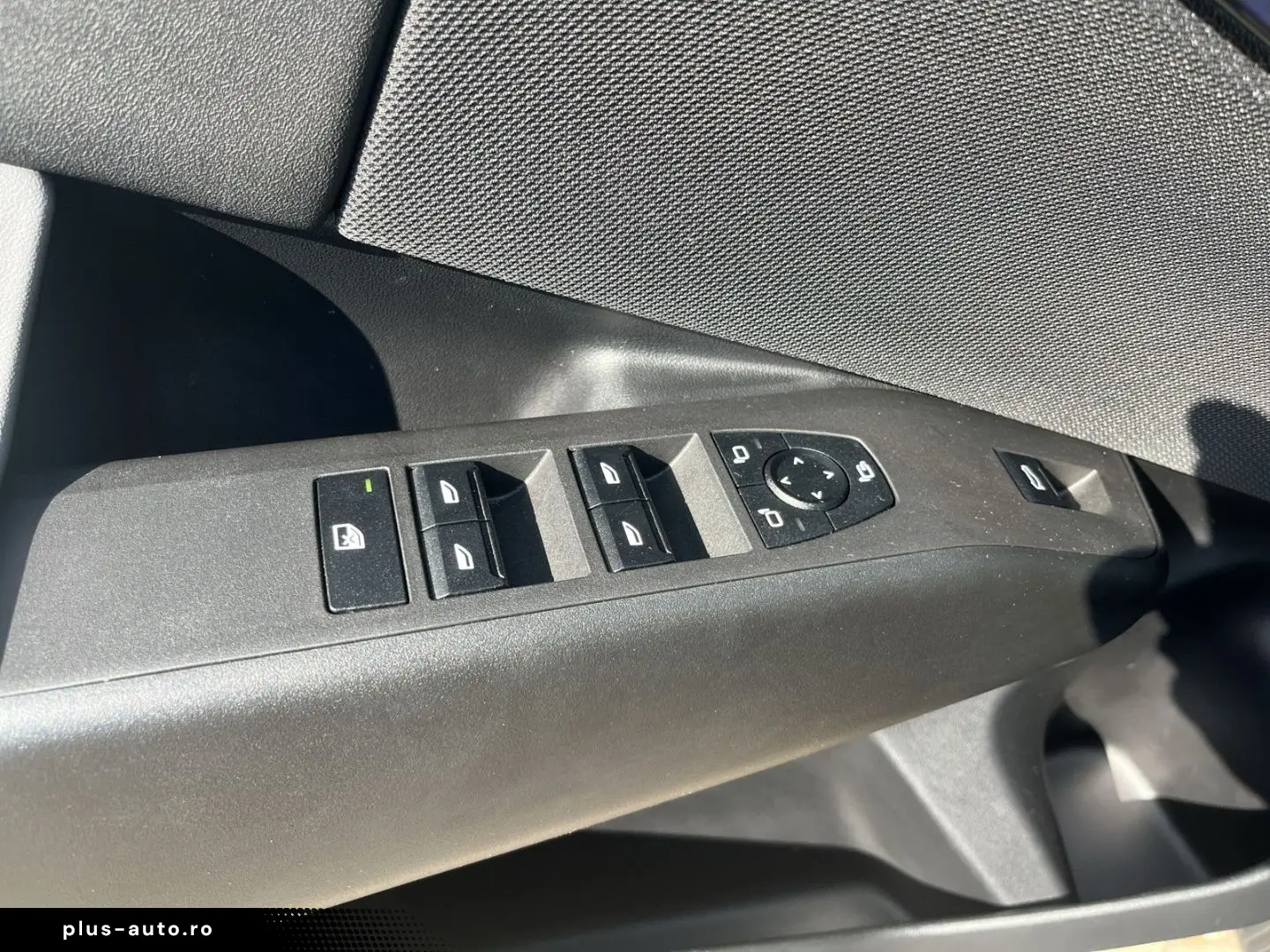 BMW X3 20d xDrive AHK Panodach Navi Harman Kardon