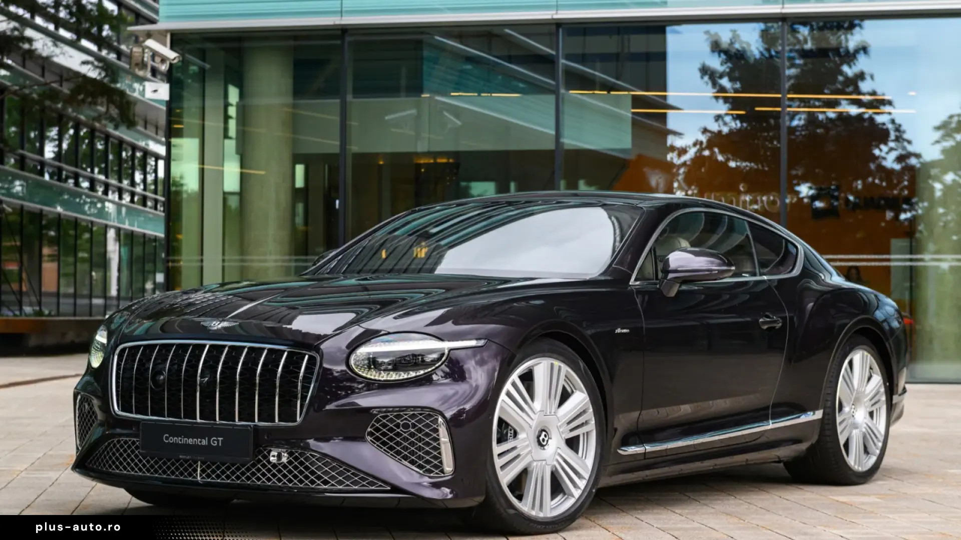 Bentley Continental GT Azure_MY2026