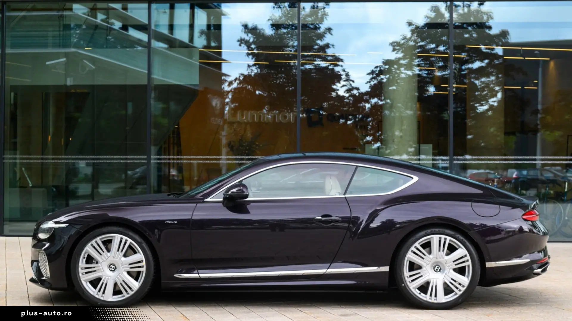 Bentley Continental GT Azure_MY2026