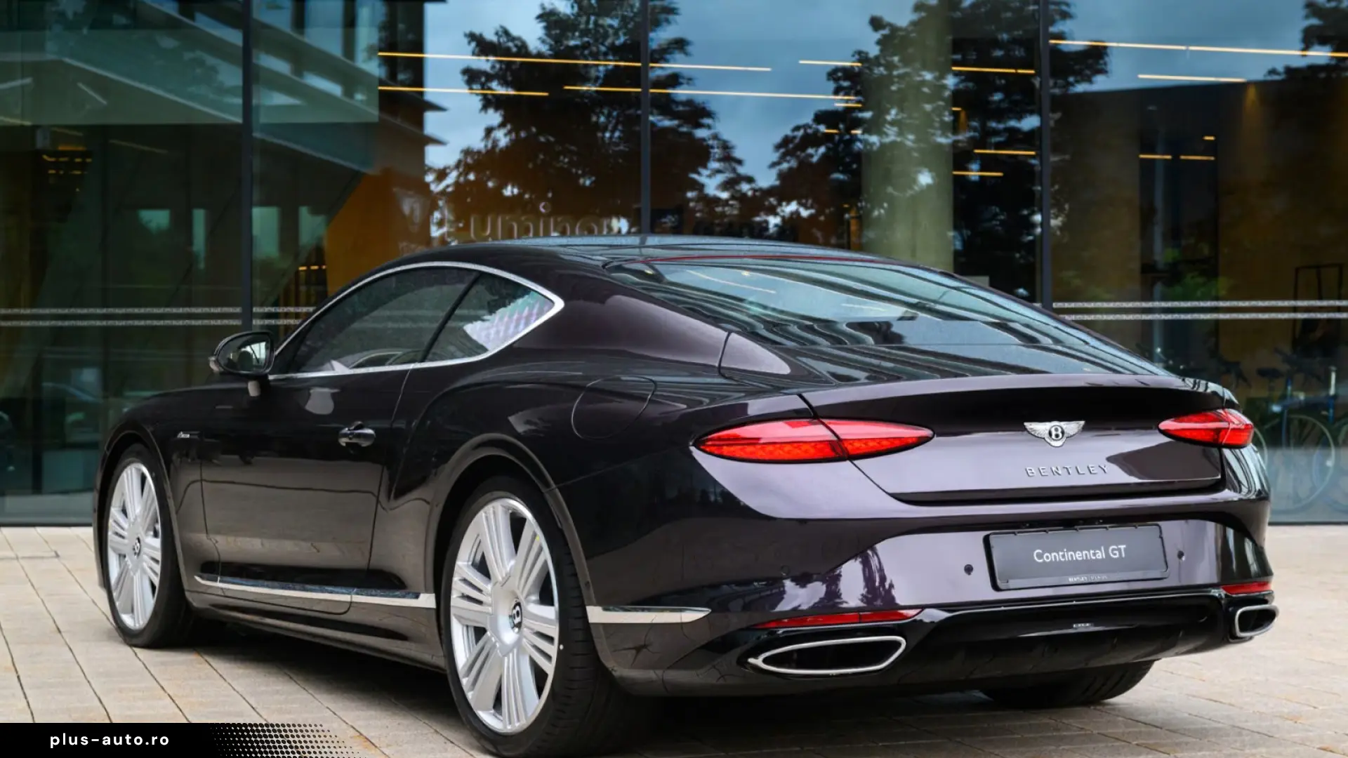 Bentley Continental GT Azure_MY2026