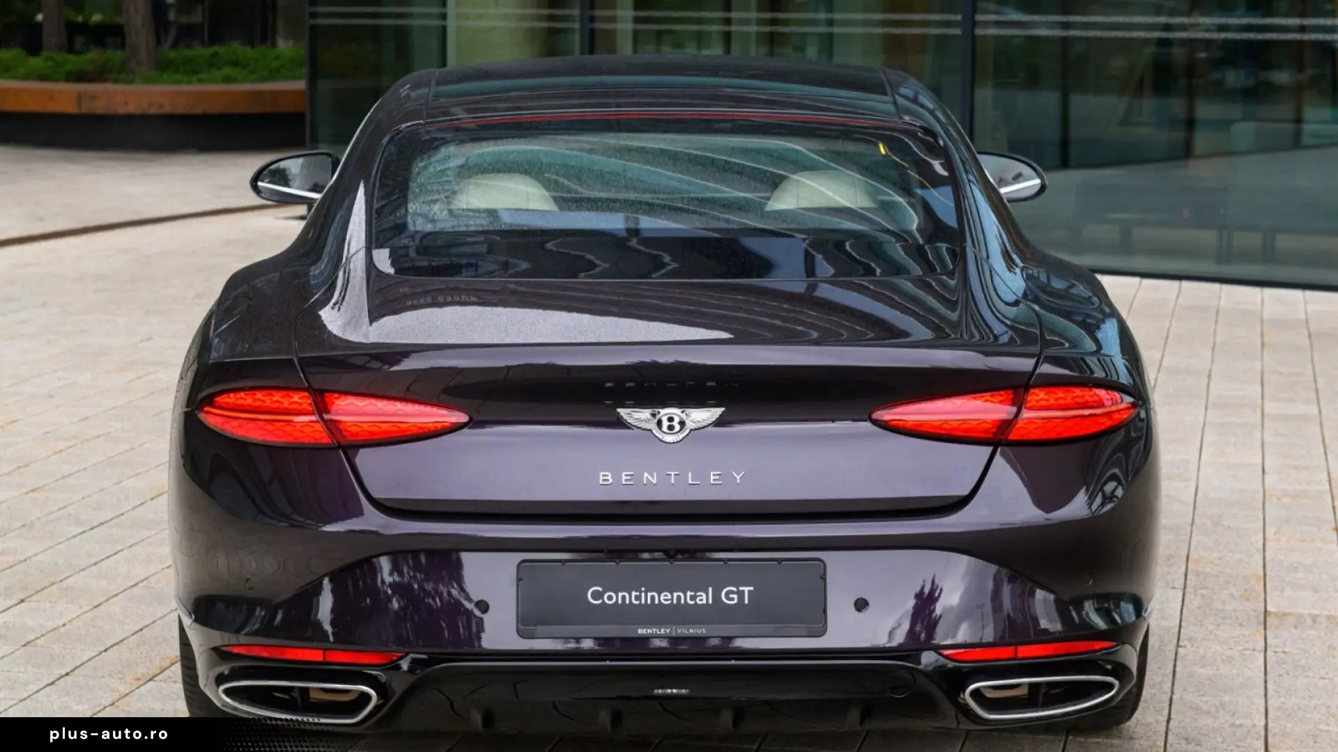 Bentley Continental GT Azure_MY2026