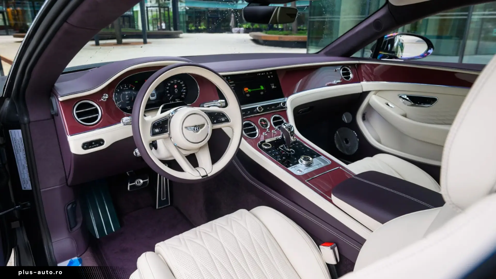 Bentley Continental GT Azure_MY2026