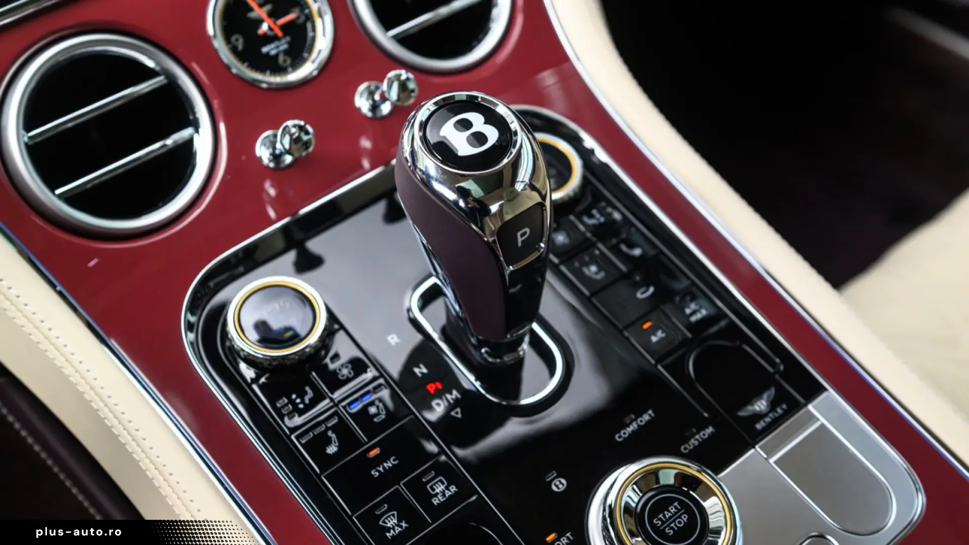 Bentley Continental GT Azure_MY2026