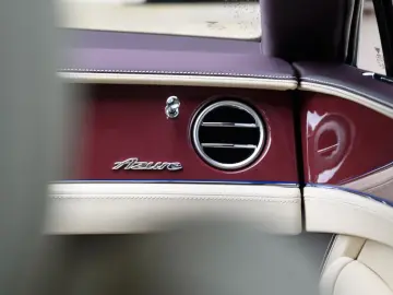 Bentley Continental GT Azure_MY2026