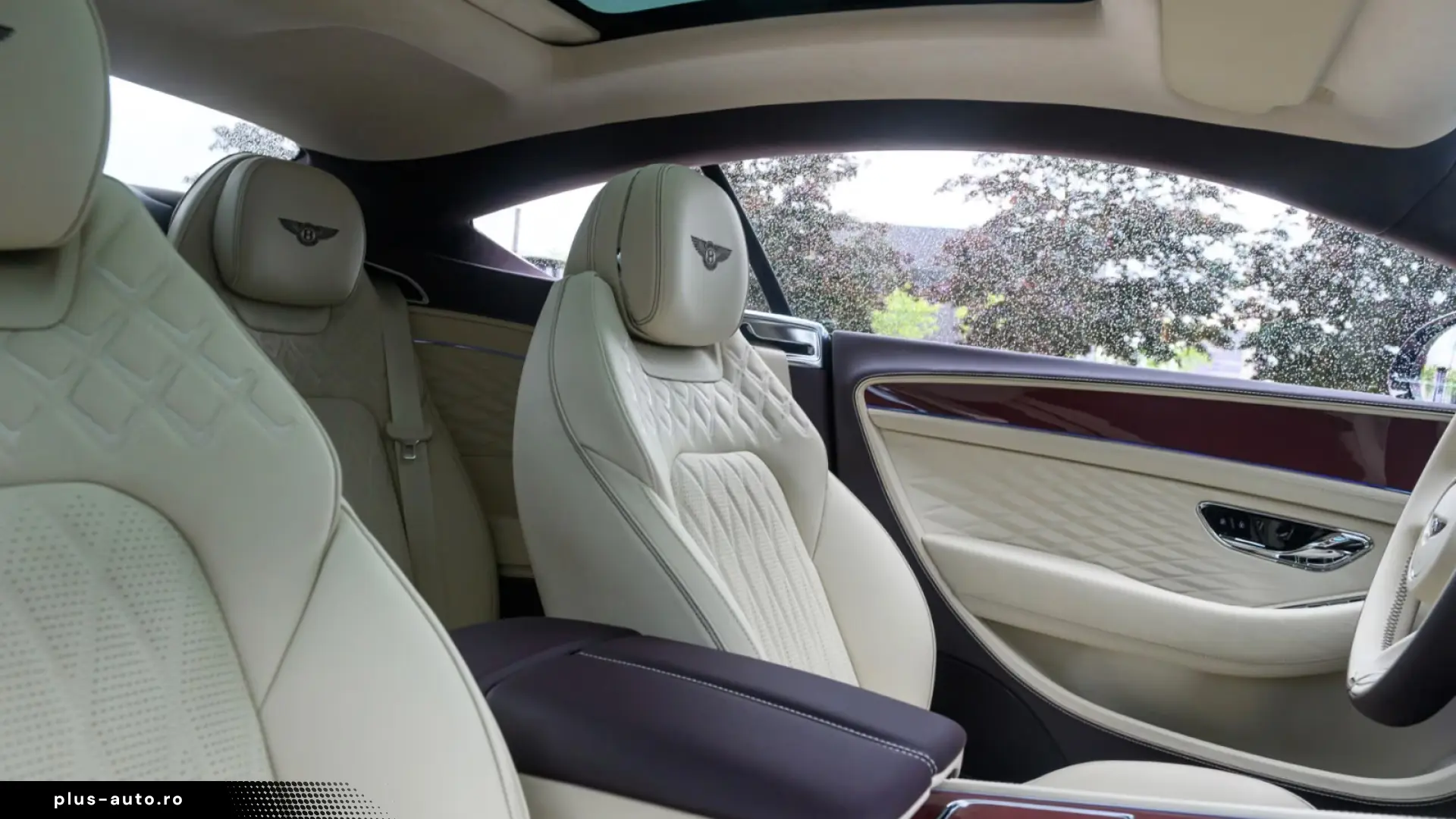 Bentley Continental GT Azure_MY2026