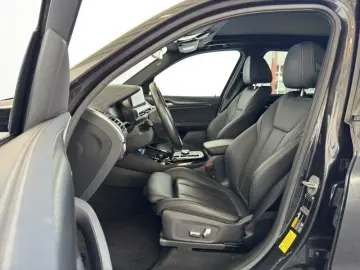 BMW iX3 Navi.LED.ACC.RFK.KomfZg.LenkradHz.Wireless