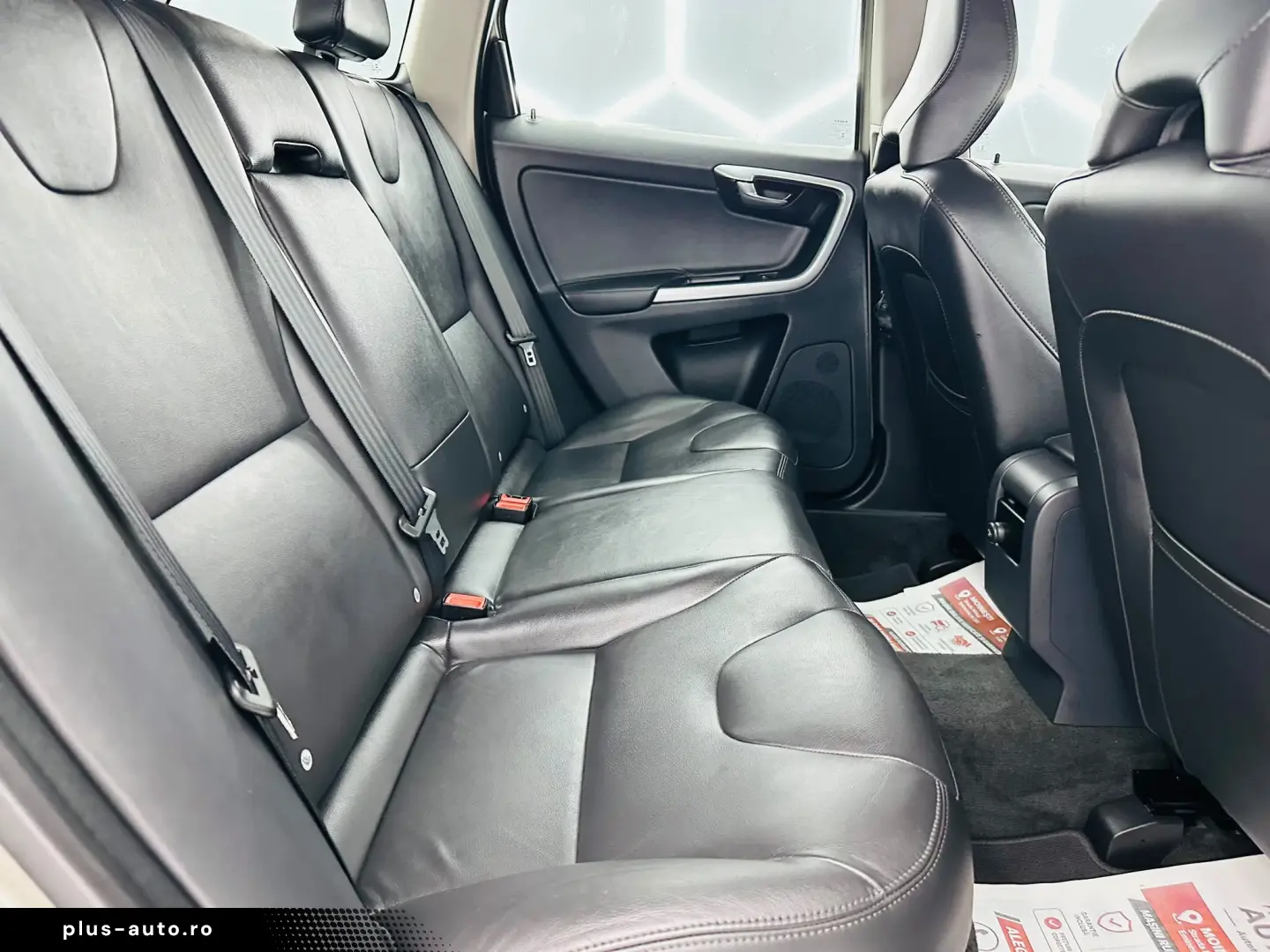 VOLVO XC60 2015 2.0D E5 Garantie 12 Luni Rate Avans 0 Doar C