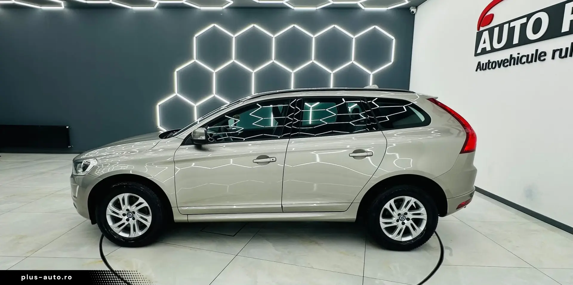 VOLVO XC60 2015 2.0D E5 Garantie 12 Luni Rate Avans 0 Doar C