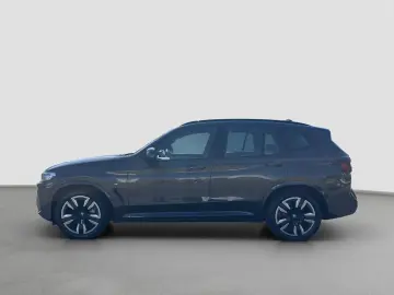 BMW iX3 (M-Sport Navi LED HUD ACC WLAN)