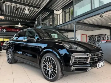 PORSCHE Cayenne Platinum Edition Garantie 02 2029