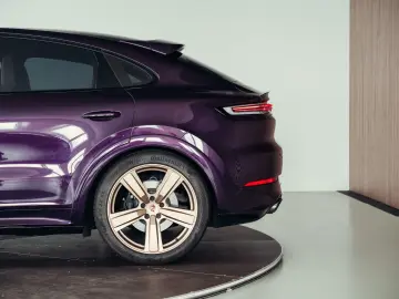 PORSCHE Cayenne S Coupé  PTS  1. Hand  Burmester