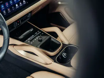 PORSCHE Cayenne S Coupé  PTS  1. Hand  Burmester