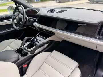 PORSCHE SOFTCLOSE PANO ACC LUFT HUD Matrix LED 360