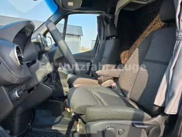 Mercedes-Benz Sprinter 317 CDI Double Cab Plane 8 PAL