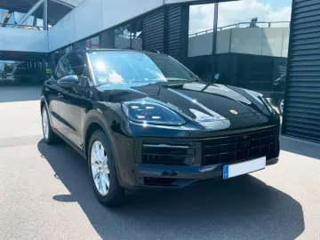PORSCHE Cayenne E-Hybrid Panorama 360 -Kamera Soft Close