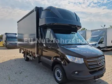 Mercedes-Benz Sprinter 319 CDI Tarpaulin 9PAL SleeperCab LBW