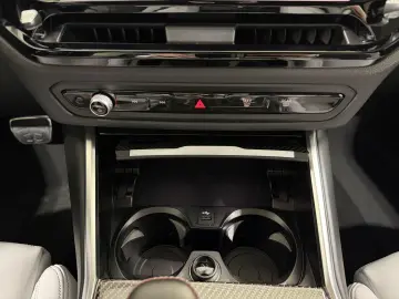 BMW M3 Competition M xDrive Limousine ACC 360  HUD