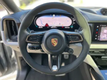PORSCHE Cayenne S Coupé  ACC PDCC STHZ SoftClose TV BOSE