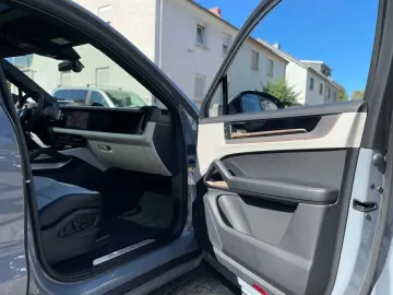 PORSCHE Cayenne S Coupé  ACC PDCC STHZ SoftClose TV BOSE