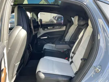 PORSCHE Cayenne S Coupé  ACC PDCC STHZ SoftClose TV BOSE