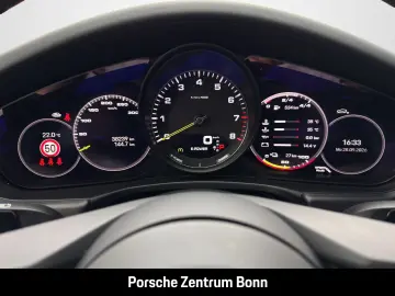 PORSCHE Panamera 4 E-Hybrid Platinum Edition