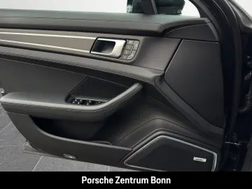 PORSCHE Panamera 4 E-Hybrid Platinum Edition
