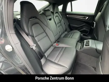 PORSCHE Panamera 4 E-Hybrid Platinum Edition