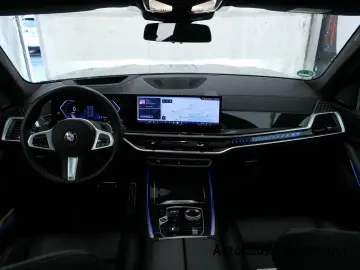 BMW X7 xDrive 40d M SPORT PRO  NP 138.290€ M-SITZE