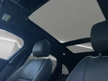 LAND ROVER Range Rover Velar D300 Dynamic SE MATRIX NAVI