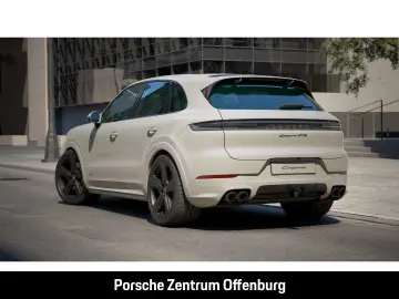 PORSCHE Cayenne GTS