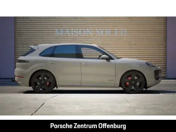 PORSCHE Cayenne GTS