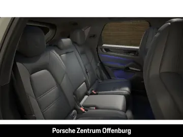 PORSCHE Cayenne GTS