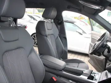 AUDI Q8 e-tron 50 quattro advanced Navi Matrix Kamera