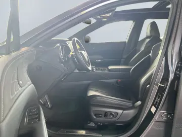 LEXUS RX 500h F SPORT   Allrad Glasdach 360  Levinson