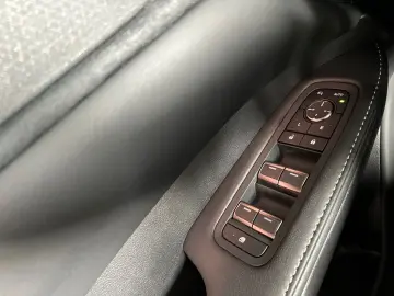 LEXUS RX 500h F SPORT   Allrad Glasdach 360  Levinson