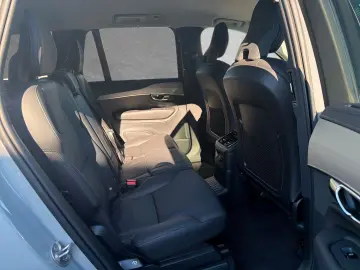 VOLVO XC90 T8 AWD Recharge Plus Bright 7-Sitzer ACC