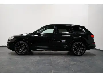 AUDI Q7 50 TDI QU 3x S LINE BLACK 7SITZER B&O LUFT AL