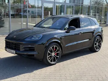 PORSCHE CAYENNE S E-HYBRID  BURMESTER  UPE 164.918 73 €