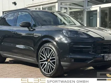 PORSCHE Cayenne E-Hybrid INNO-DRIVE PANO SPORTABGAS BOSE