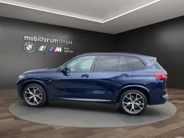 BMW X5 xDrive30d M-Sport AHK Sitzlüftung Pano ACC
