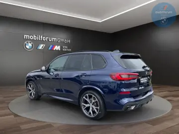 BMW X5 xDrive30d M-Sport AHK Sitzlüftung Pano ACC