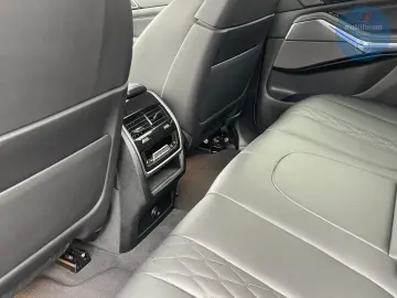 BMW X5 xDrive30d M-Sport AHK Sitzlüftung Pano ACC