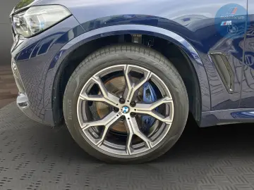 BMW X5 xDrive30d M-Sport AHK Sitzlüftung Pano ACC