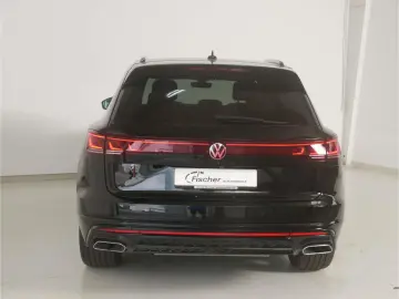 VW Touareg 3.0 TDI V6 4Motion R-Line Black Style