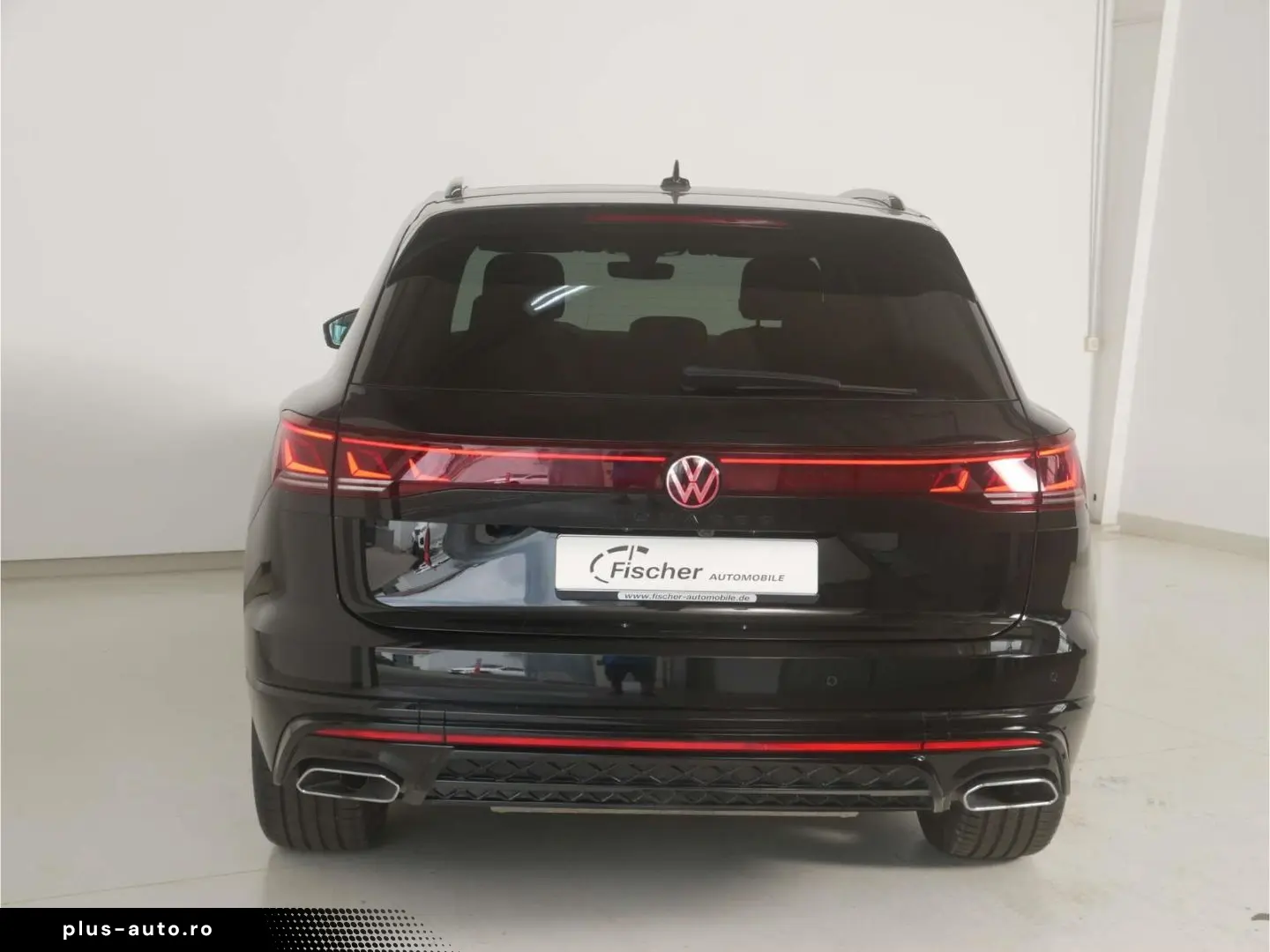 VW Touareg 3.0 TDI V6 4Motion R-Line Black Style
