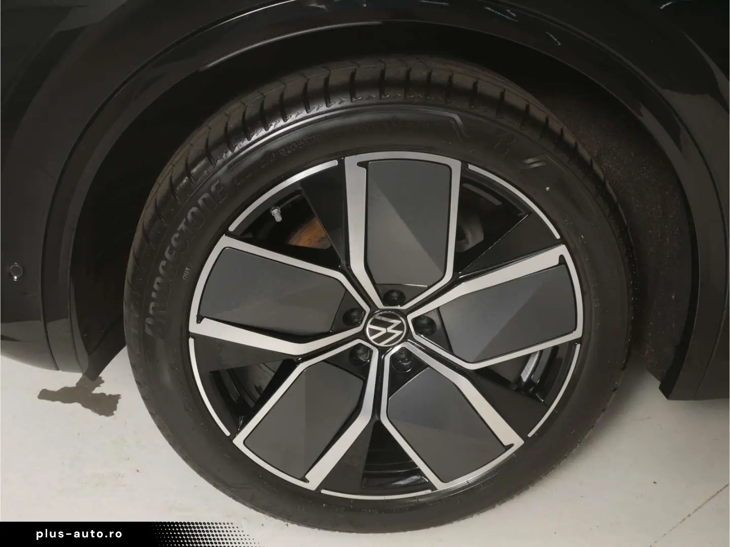 VW Touareg 3.0 TDI V6 4Motion R-Line Black Style