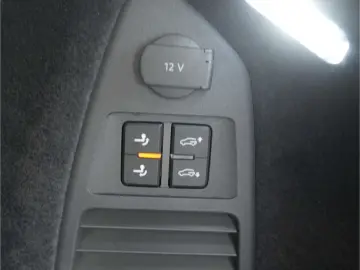 VW Touareg 3.0 TDI V6 4Motion R-Line Black Style