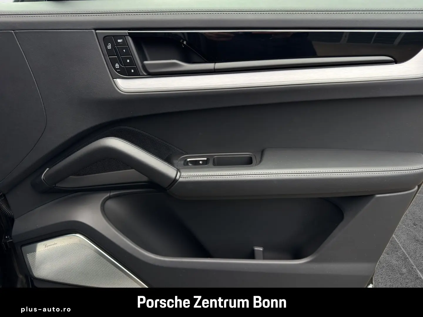 PORSCHE Cayenne S E-Hybrid Black Edition Burmester InnoD
